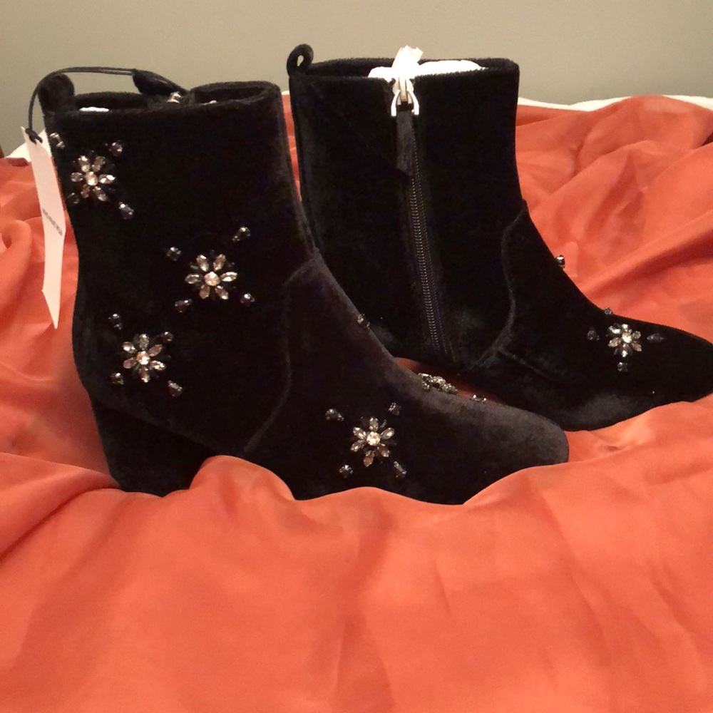 Black Velour Boots with Jewels
